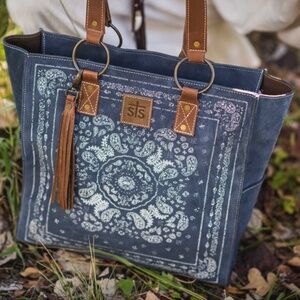 Bandana Tote by STS